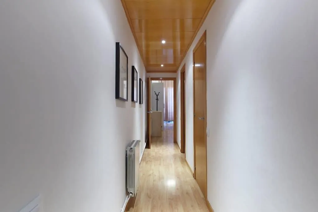 Beautiful Apartment In Eixample  Barcelona
