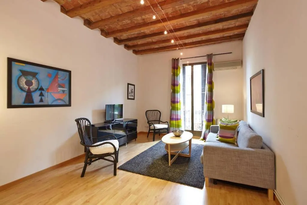 Beautiful Apartment In Eixample 0*, Barcelona